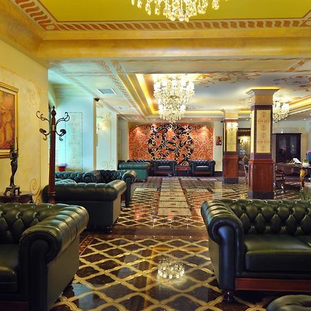 Park Hotel ستارا زاغورا المظهر الخارجي الصورة Lobby
