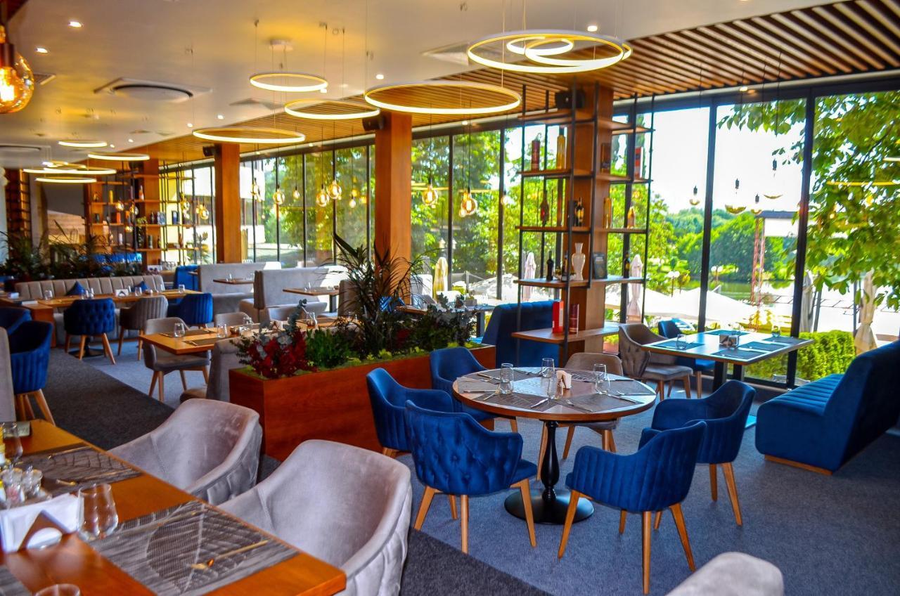 Park Hotel ستارا زاغورا المظهر الخارجي الصورة Restaurant in the hotel