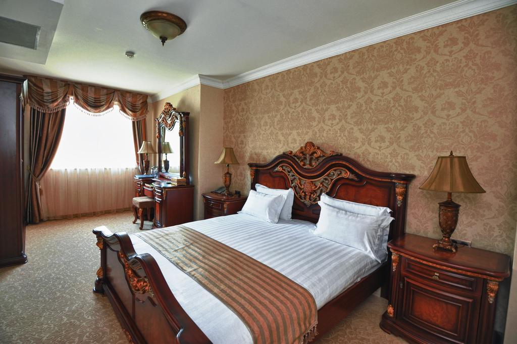 Park Hotel ستارا زاغورا المظهر الخارجي الصورة A bedroom in the hotel